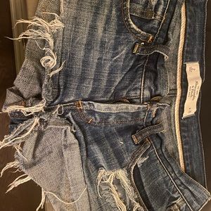 Abercrombie & Fitch cut off jean shorts